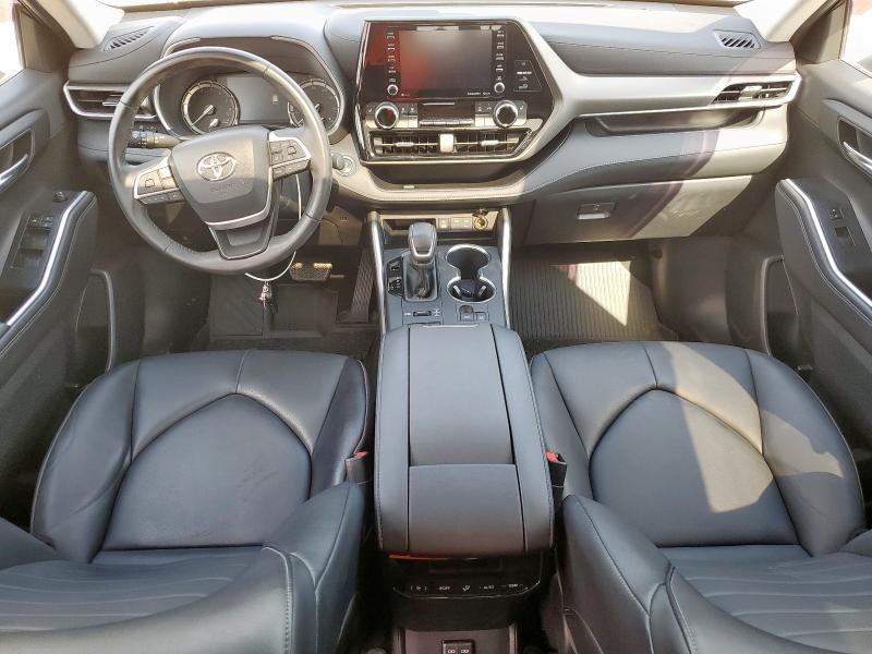 2022 TOYOTA HIGHLANDER - 5TDGZRBHXNS577229