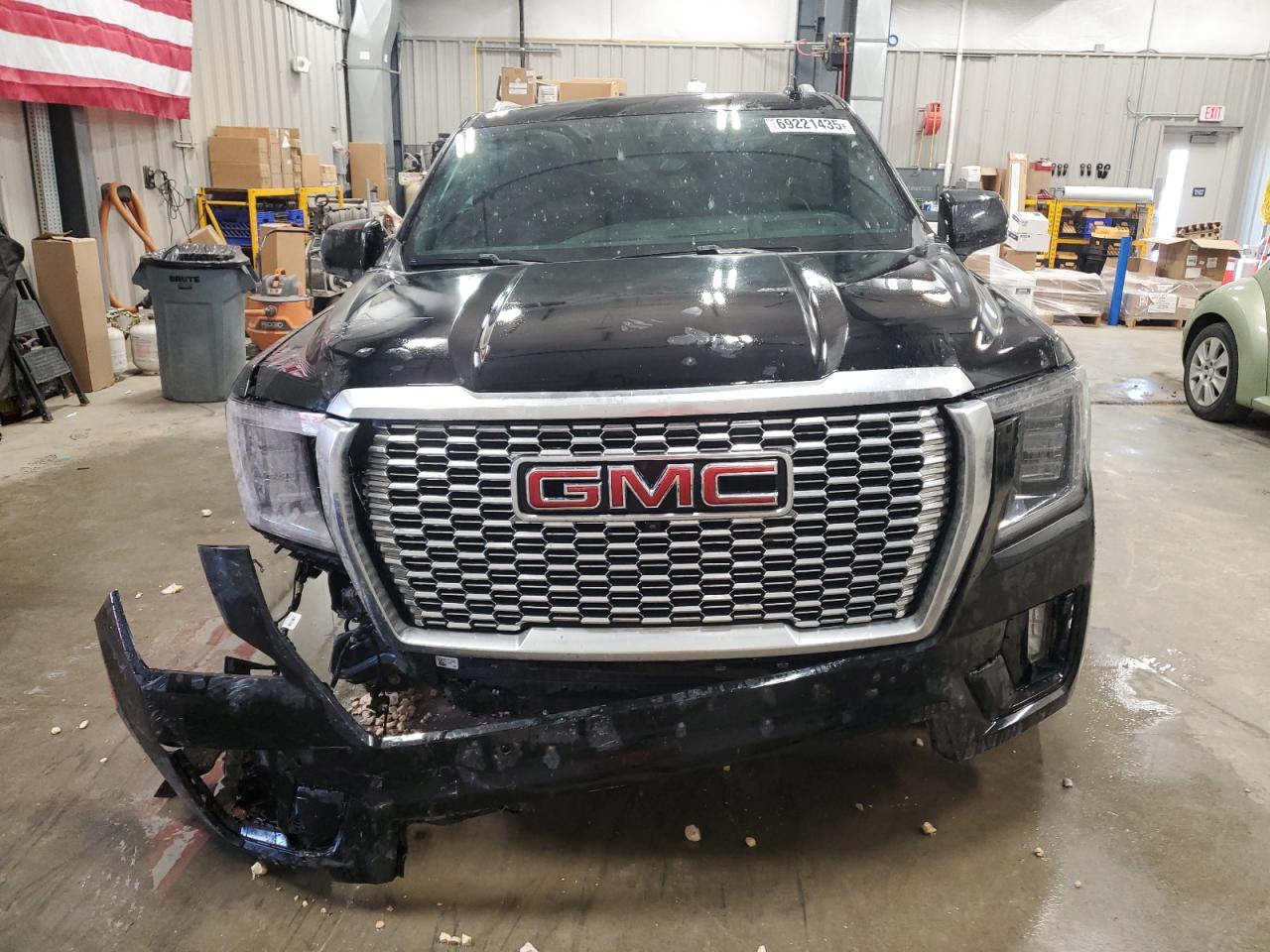 GMC YUKON DENALI