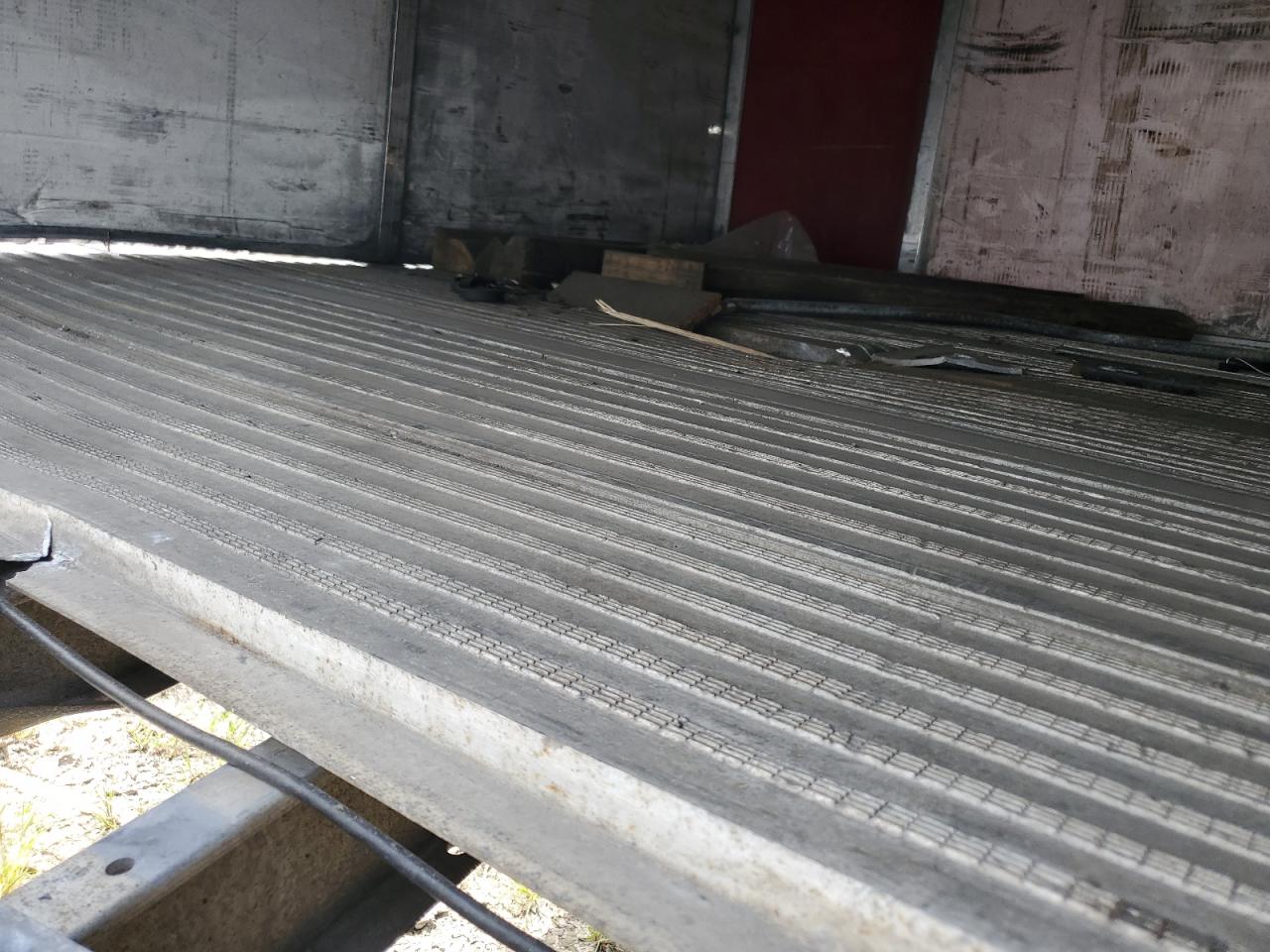 Lot #3256420366 1999 REITNOUER UNKNOWN