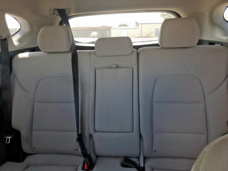 2019 HYUNDAI TUCSON SE KM8J23A48KU952043