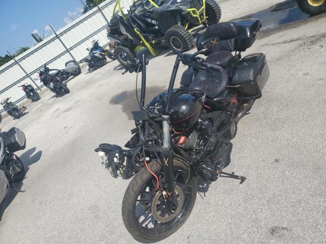 2018 HARLEY-DAVIDSON FLTRXSE CV 1HD1TCL12JB954934
