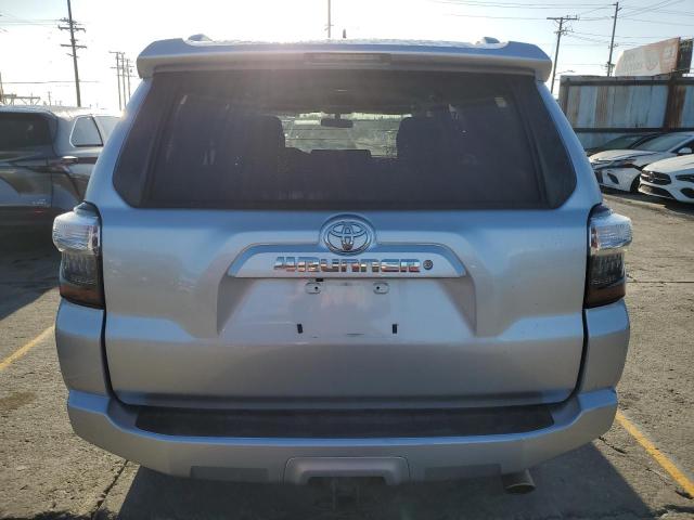 2018 TOYOTA 4RUNNER SR5 JTEZU5JR9J5165826