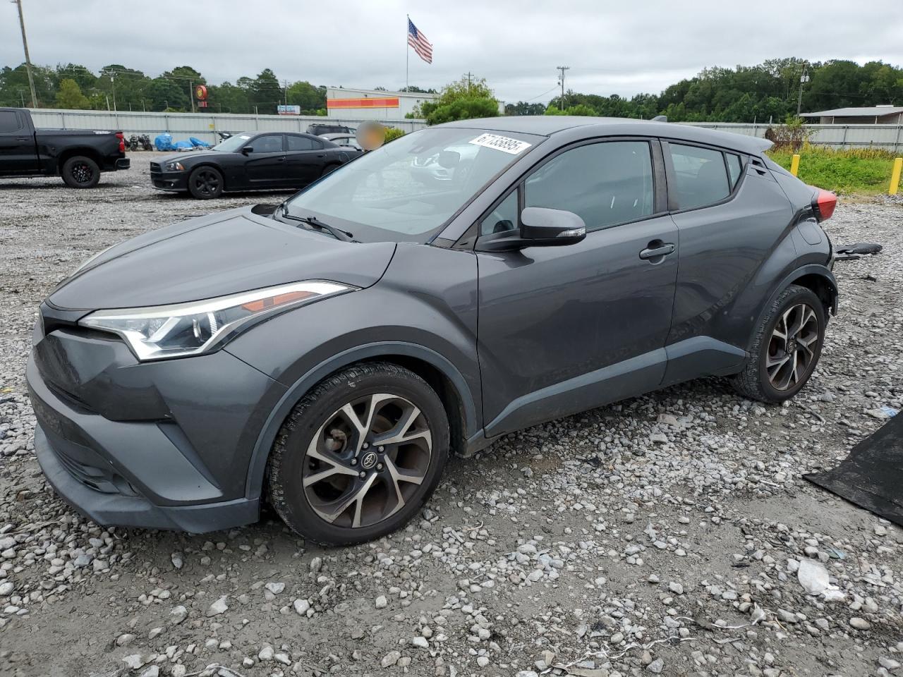 TOYOTA C-HR XLE