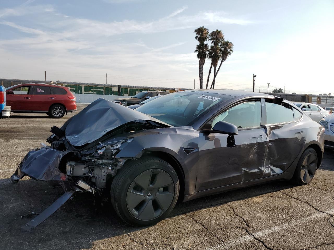 TESLA MODEL 3