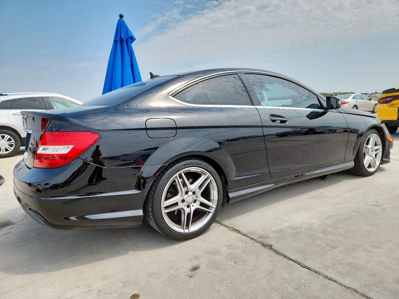 2015 MERCEDES-BENZ C 250 WDDGJ4HB6FG350893