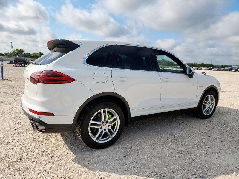 2016 PORSCHE CAYENNE SE WP1AE2A24GLA64521
