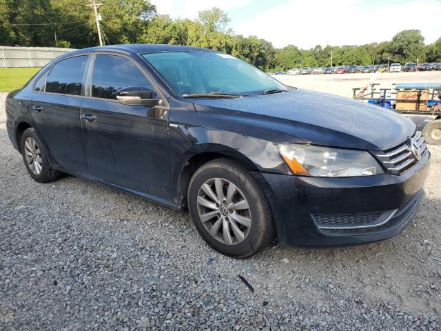 2015 VOLKSWAGEN PASSAT S 1VWAT7A31FC043120