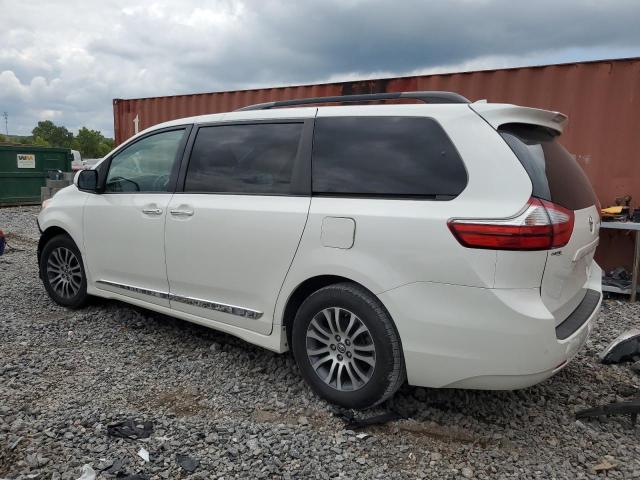 2018 TOYOTA SIENNA XLE 5TDYZ3DCXJS957359