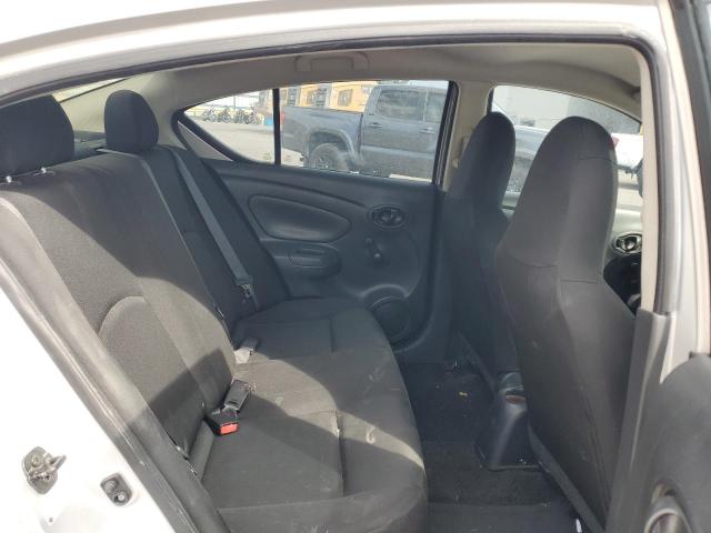 2016 NISSAN VERSA S 3N1CN7AP0GL863741
