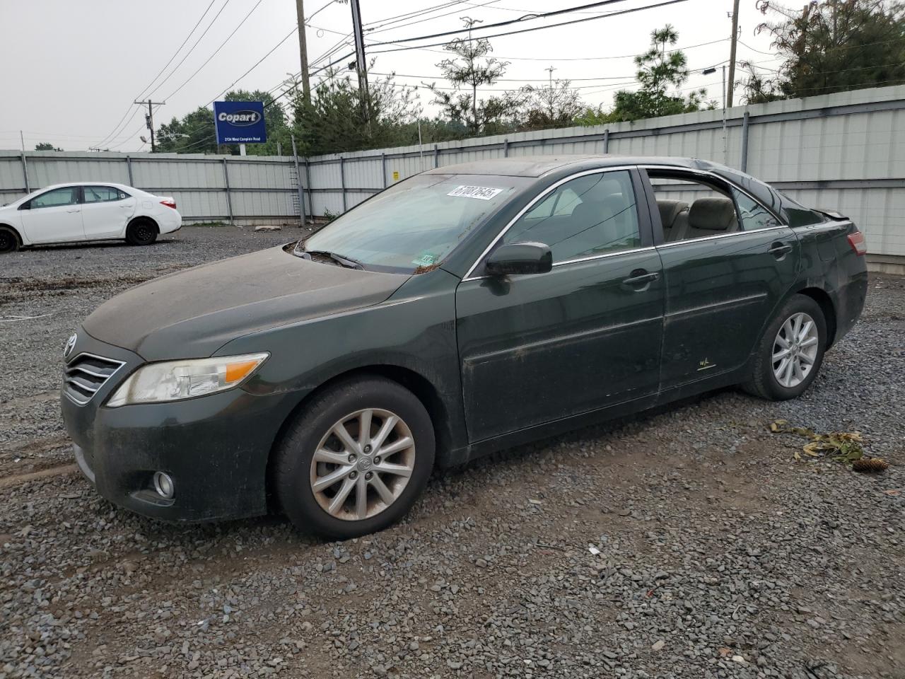 TOYOTA CAMRY SE