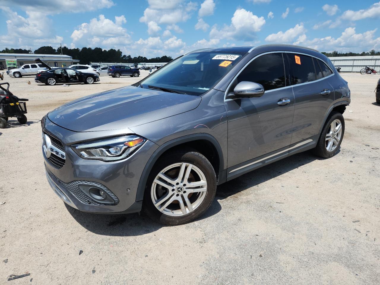 MERCEDES-BENZ GLA-CLASS 250