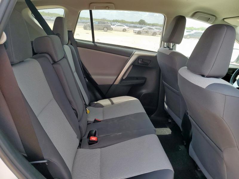 2015 TOYOTA RAV4 LE 2T3ZFREV1FW219049