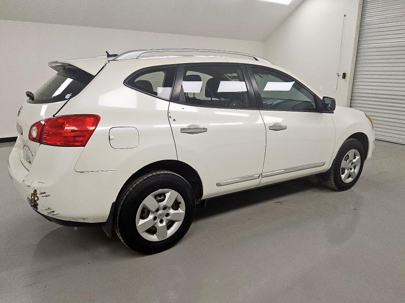 2015 NISSAN ROGUE SELE JN8AS5MT5FW672792