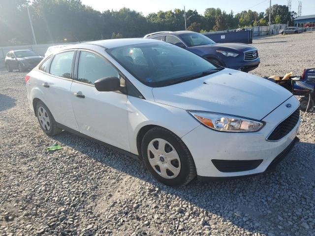 2017 FORD FOCUS S 1FADP3E29HL312181