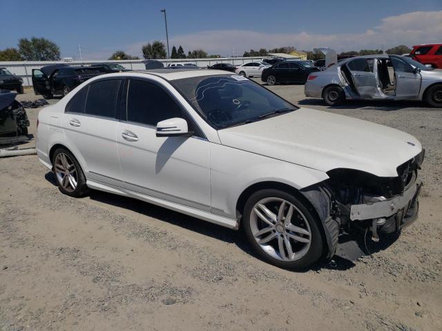 2013 MERCEDES-BENZ C 250 - WDDGF4HB5DA823555