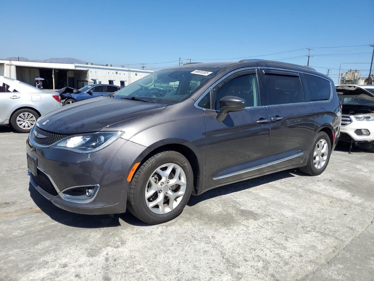 CHRYSLER PACIFICA TOURING L