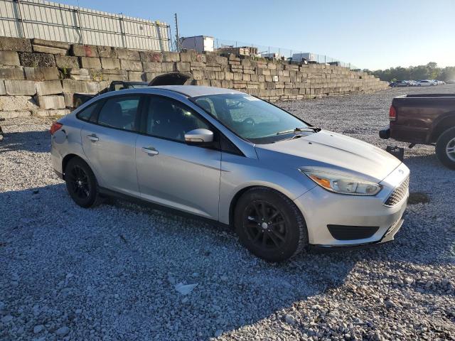 2015 FORD FOCUS SE 1FADP3F25FL201624