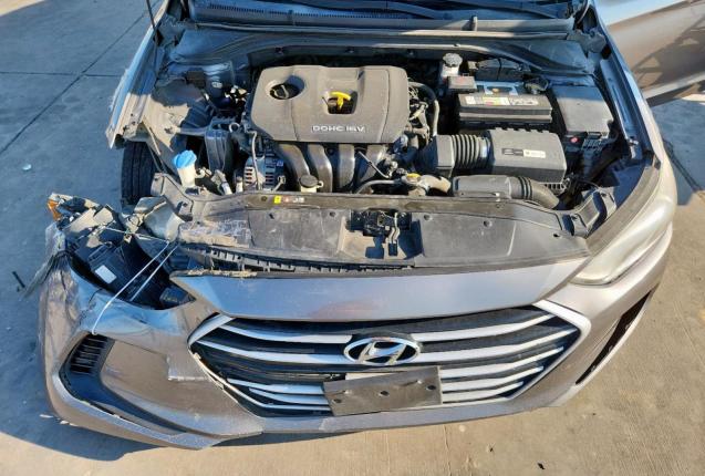 2018 HYUNDAI ELANTRA SE - 5NPD74LF6JH290401