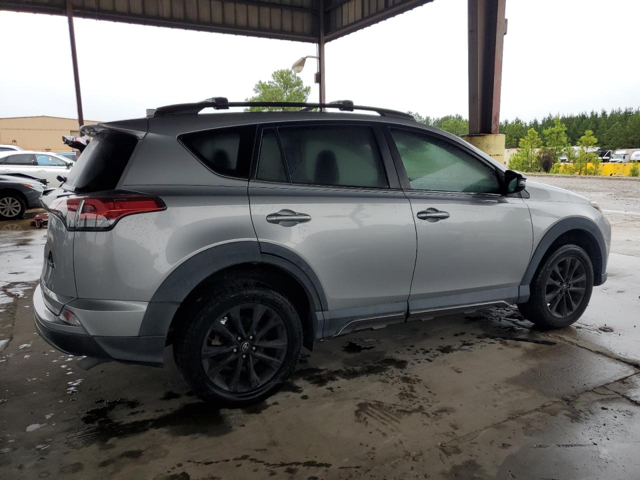 TOYOTA RAV4 ADVENTURE