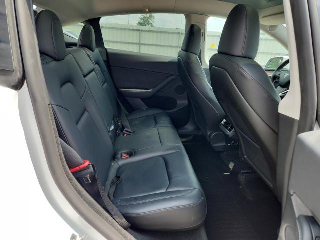 2024 TESLA MODEL Y 7SAYGDED7RF111664