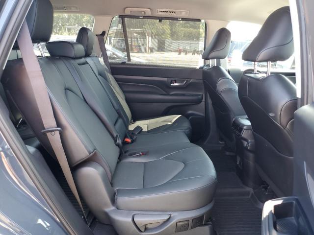 2024 TOYOTA GRAND HIGH 5TDAAAB53RS033309