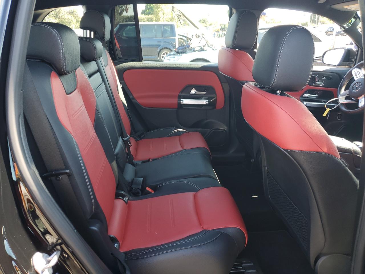 MERCEDES-BENZ GLB-CLASS AMG 35 4MATIC