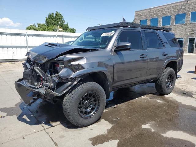 TOYOTA 4RUNNER SR