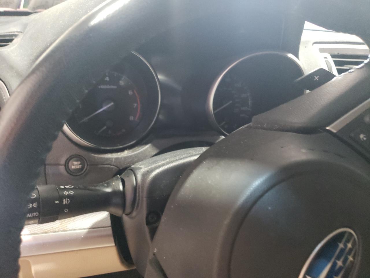 SUBARU LEGACY 2.5I PREMIUM