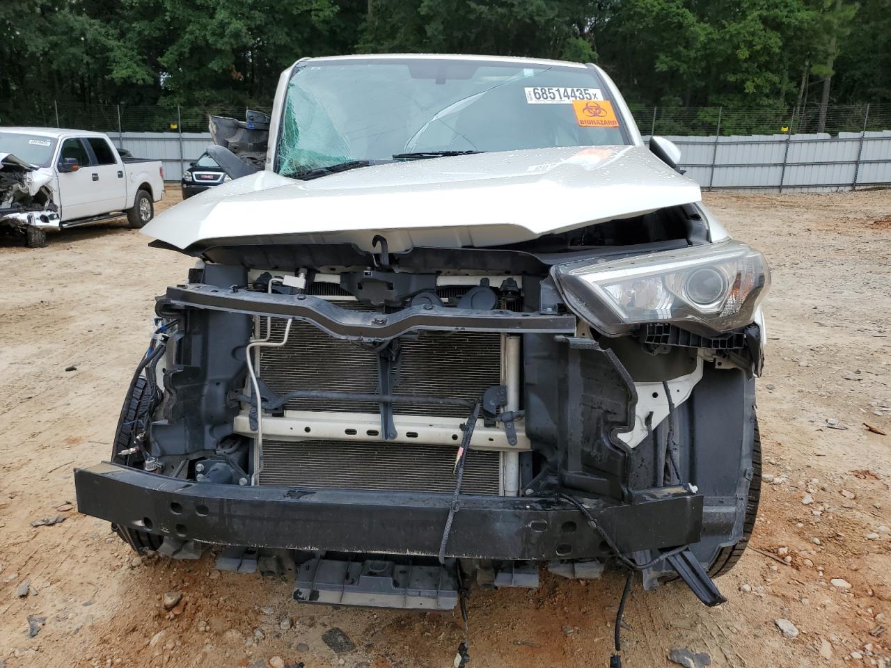 TOYOTA 4RUNNER SR5/SR5 PREMIUM