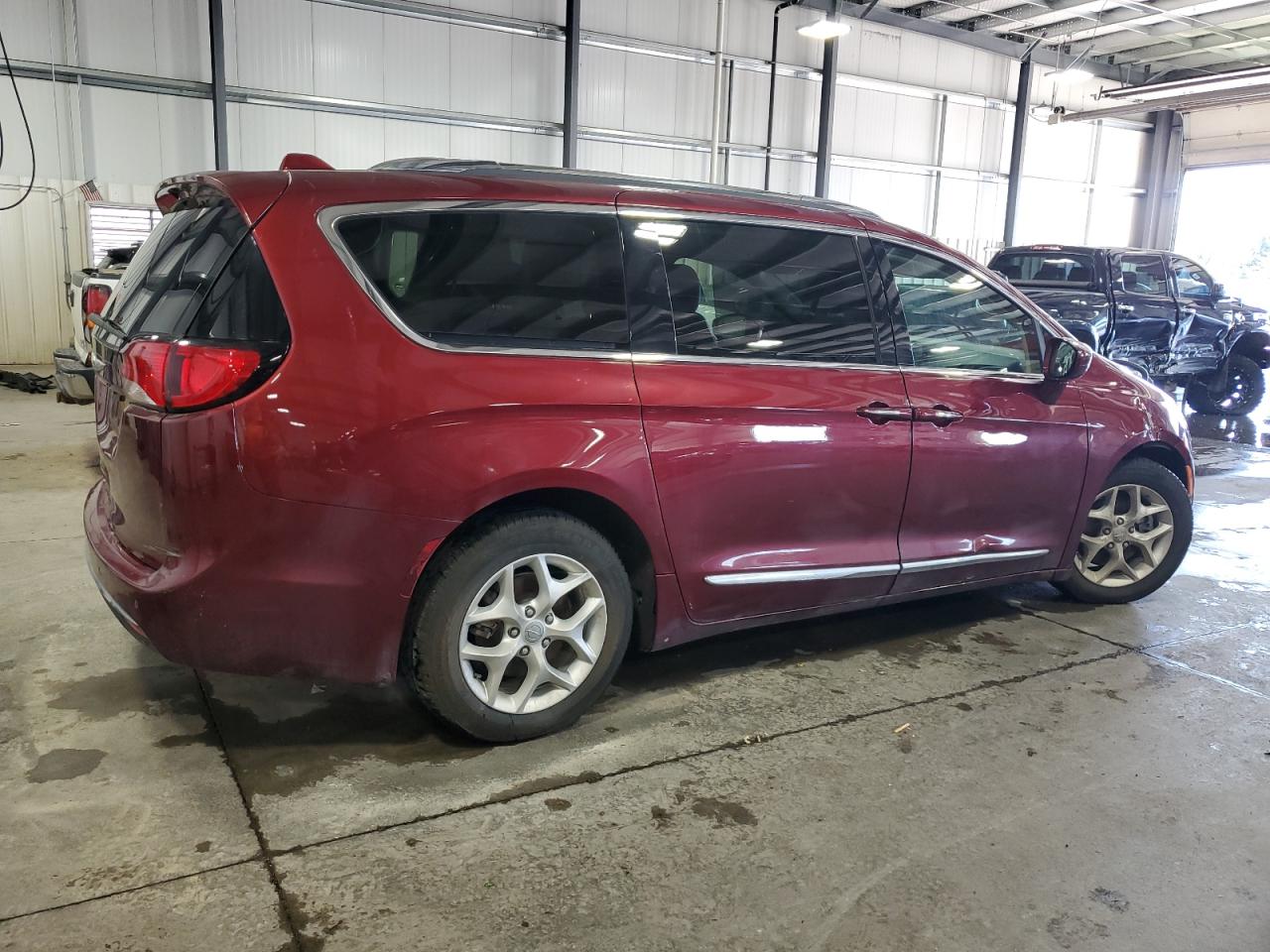 CHRYSLER PACIFICA TOURING L