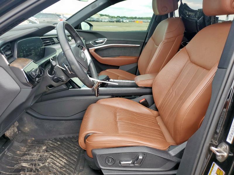 2019 AUDI E-TRON PRESTIGE WA1VAAGE3KB024014