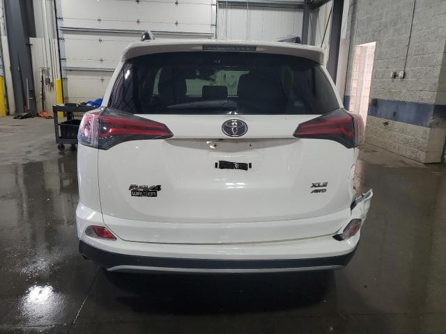 2018 TOYOTA RAV4 ADVEN JTMRFREV3JJ734531