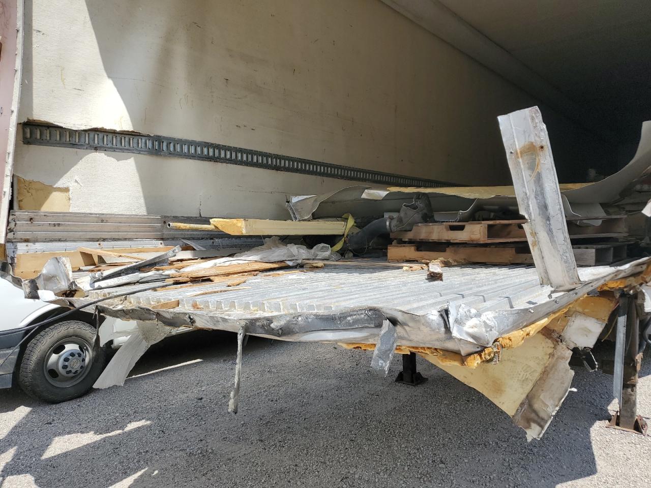 Lot #3229630173 2013 GREAT DANE 53FT TRAIL