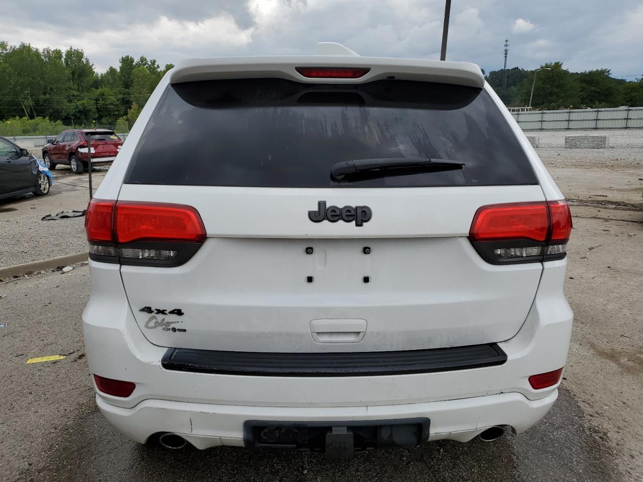 JEEP GRAND CHEROKEE LAREDO