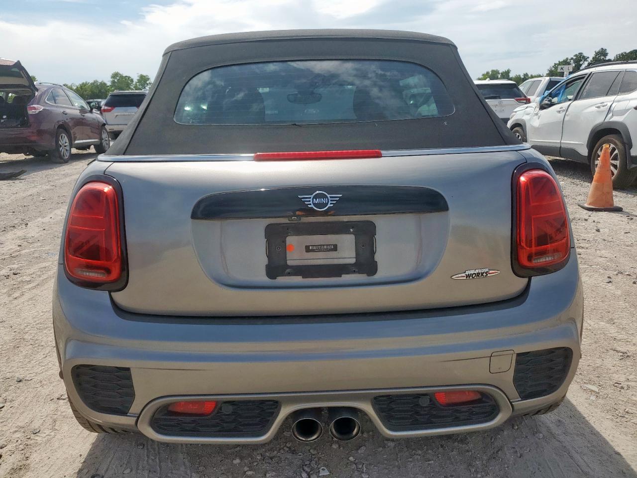 MINI COOPER JOHN COOPER WORKS