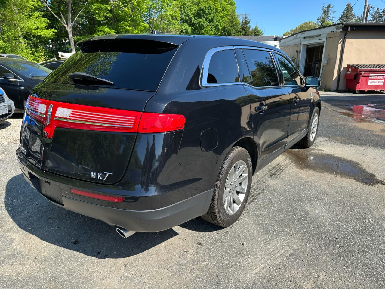 LINCOLN MKT