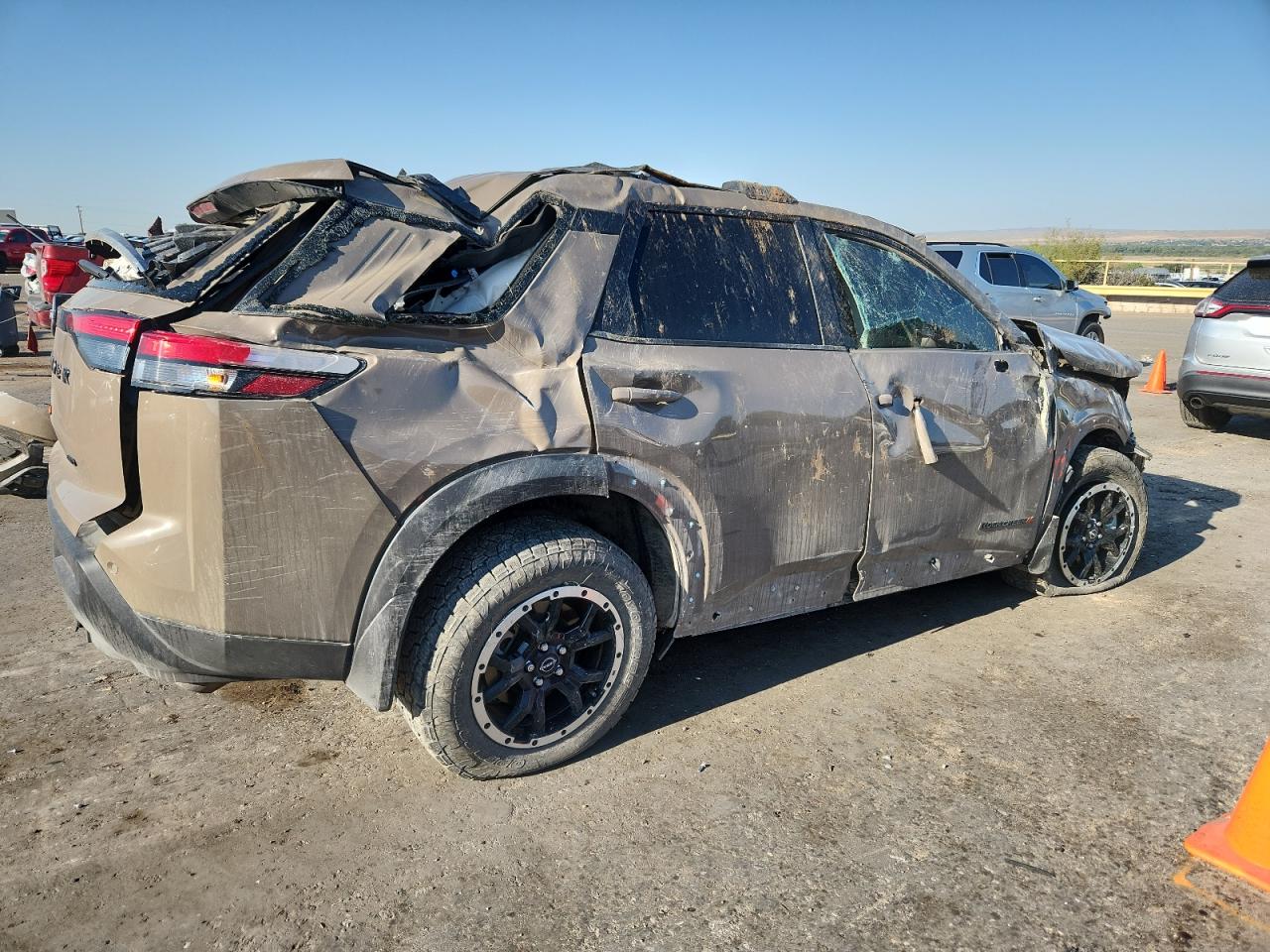 NISSAN PATHFINDER ROCK CREEK