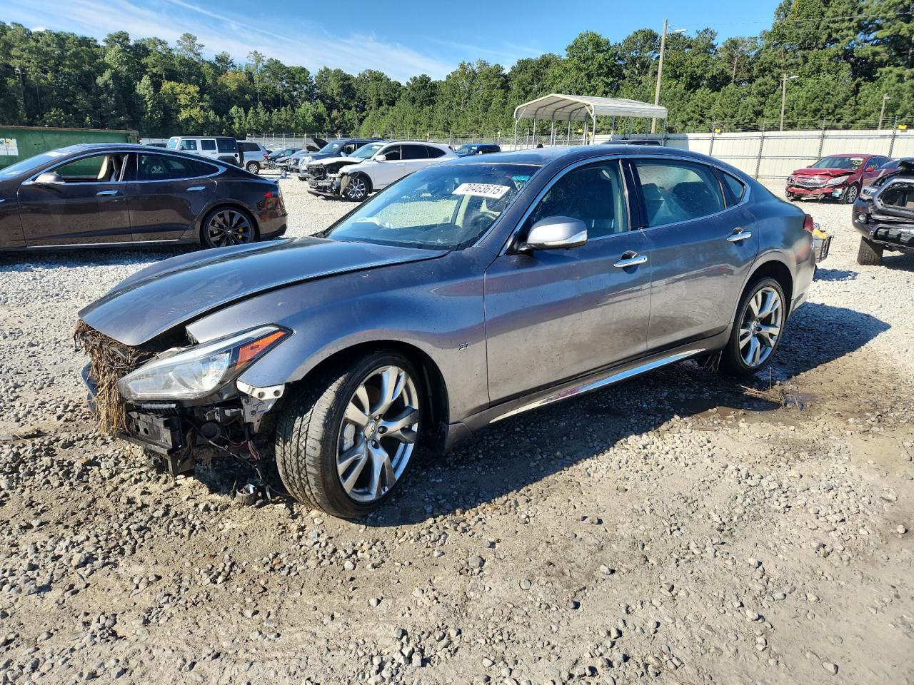 INFINITI Q70 3.7