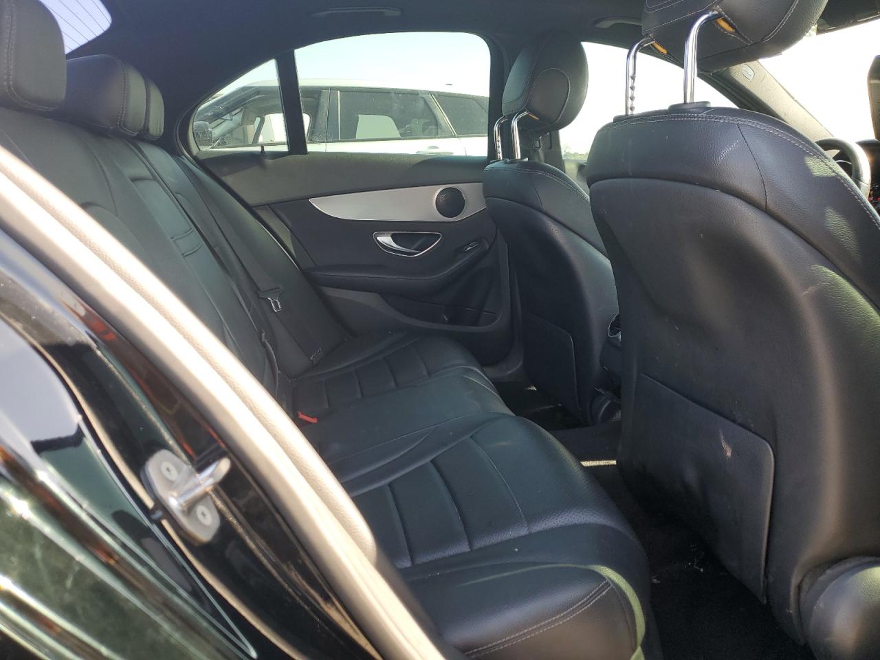 MERCEDES-BENZ C-CLASS 300