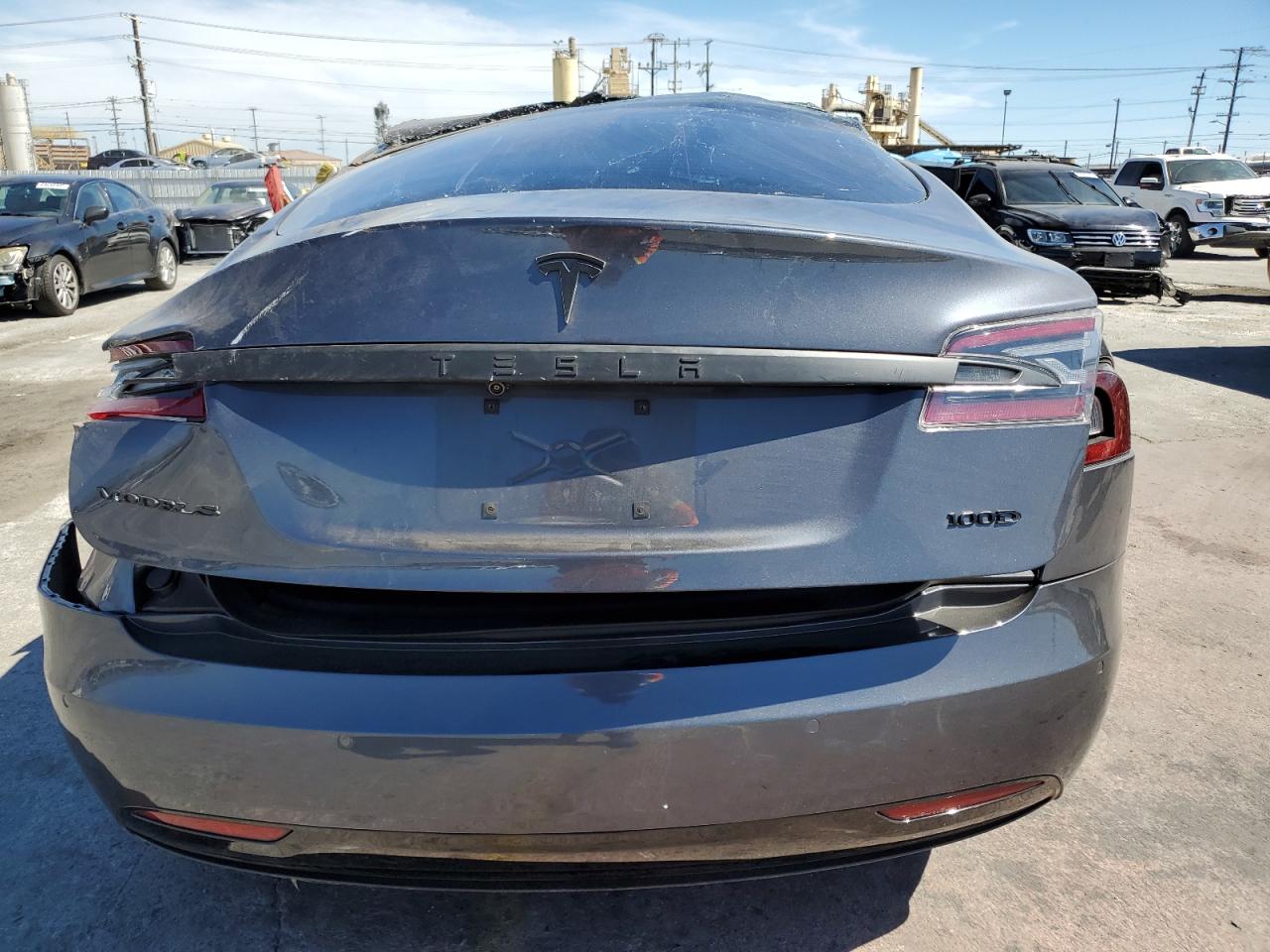 TESLA MODEL S