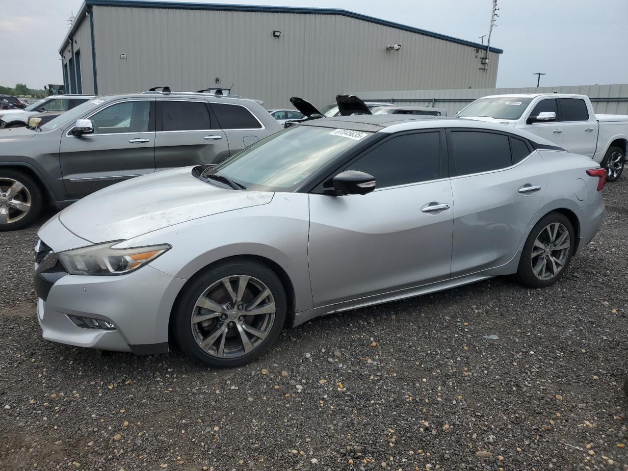 NISSAN MAXIMA 3.5S