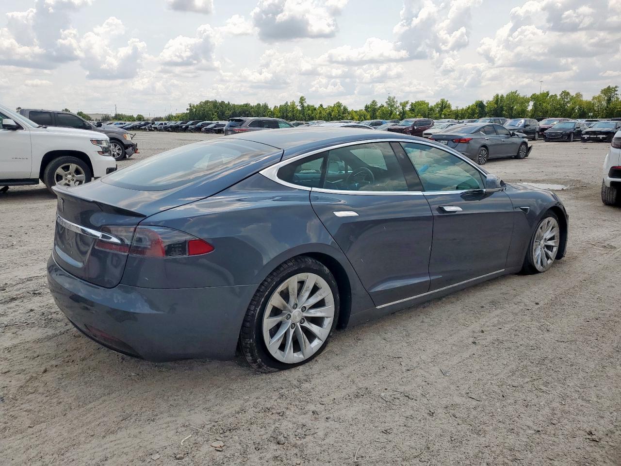 TESLA MODEL S