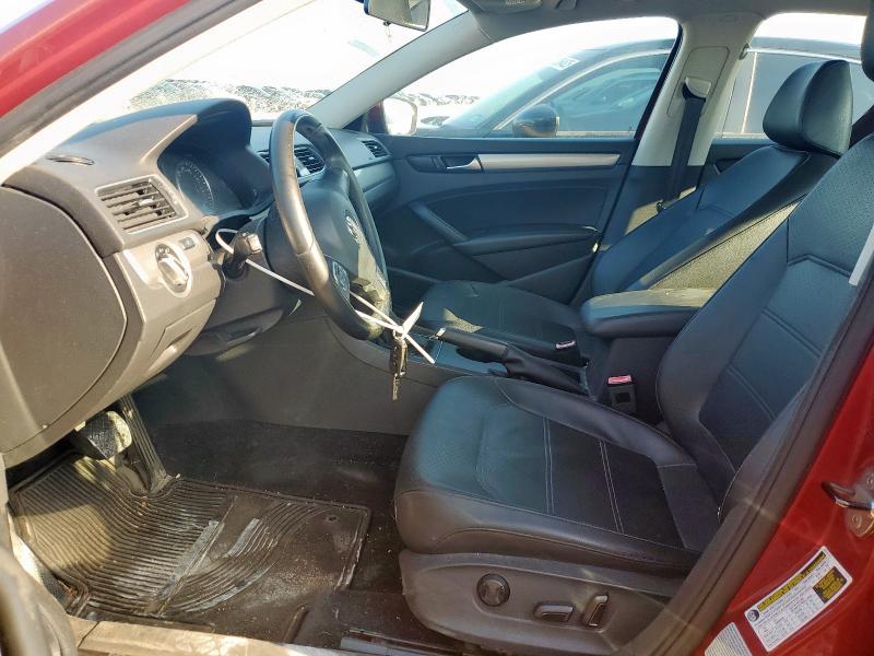 2015 VOLKSWAGEN PASSAT S - 1VWAT7A38FC012219