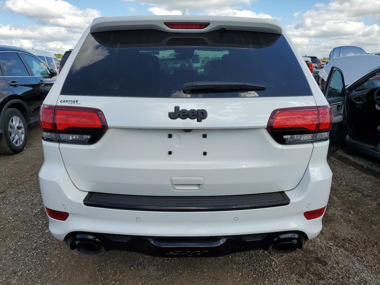 JEEP GRAND CHEROKEE SRT-8