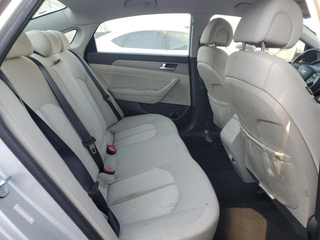 2017 HYUNDAI SONATA HYB KMHE24L1XHA059585