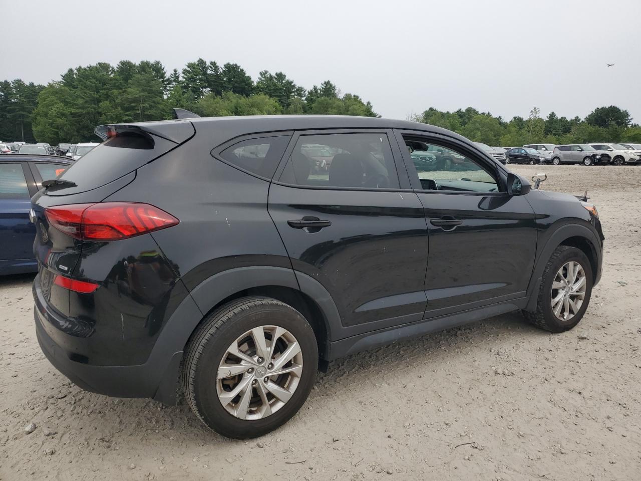 HYUNDAI TUCSON SE