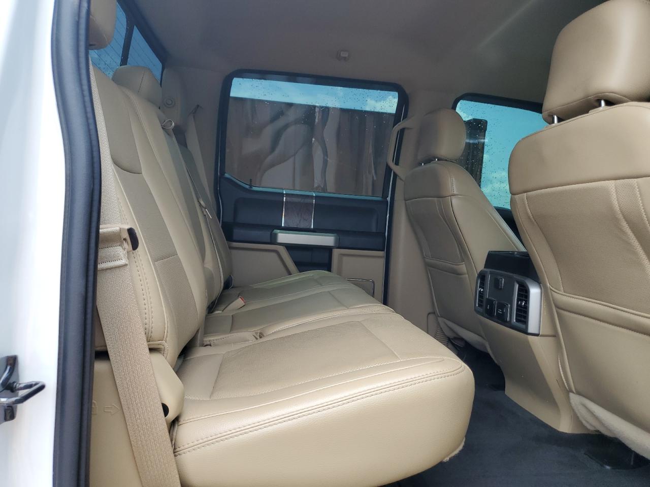 FORD F-250 SUPER DUTY