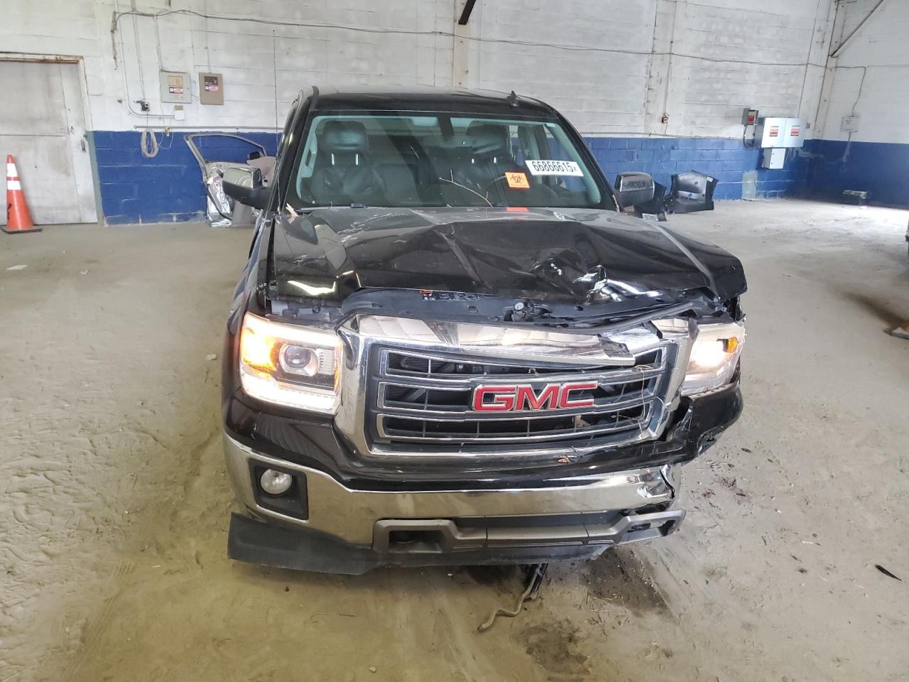 GMC SIERRA K1500 SLT