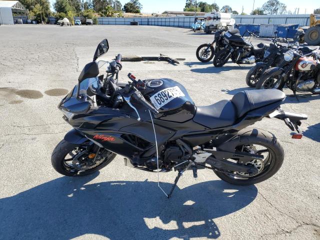 2025 KAWASAKI EX650 R ML5EXER11SDAF6298