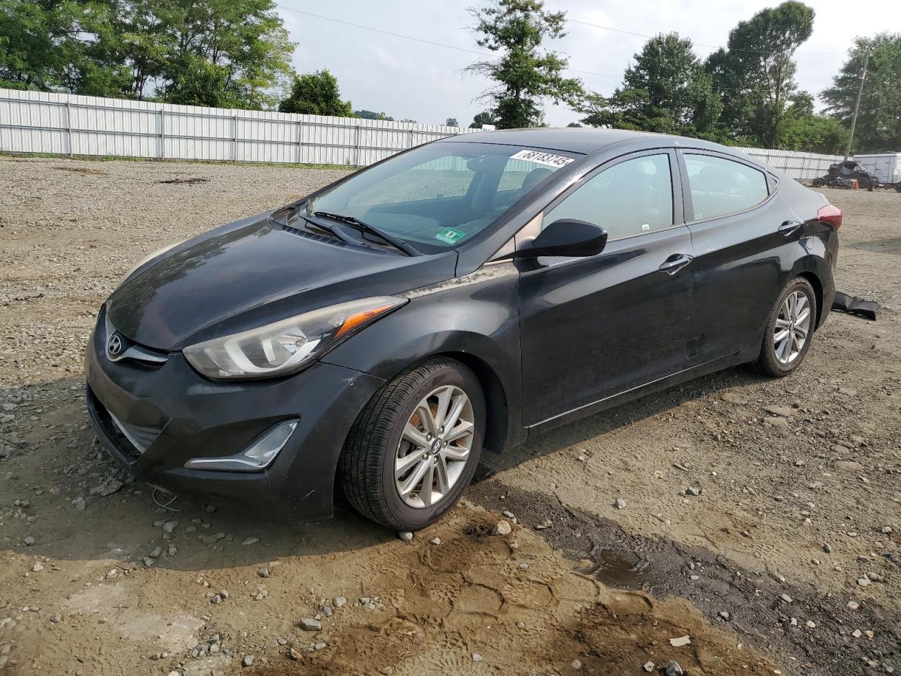HYUNDAI ELANTRA SE